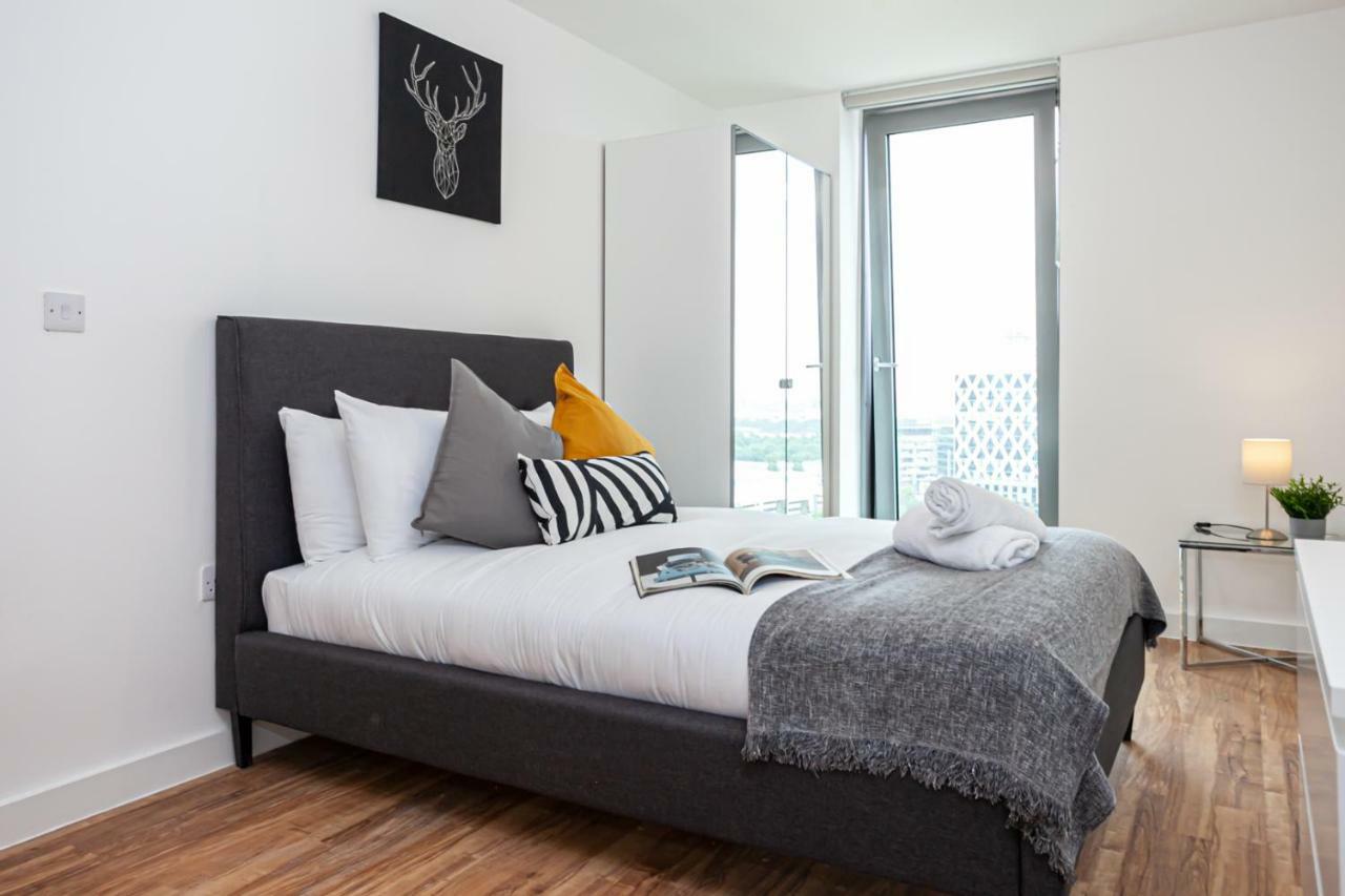 X1 Apartments Salford Quays Esterno foto
